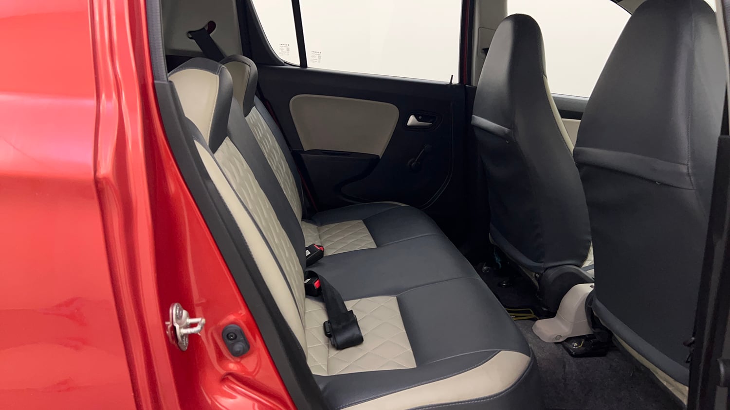 Used 2020 Maruti Suzuki Alto 800 Vxi Plus Petrol Manual interior RIGHT SIDE REAR DOOR CABIN VIEW