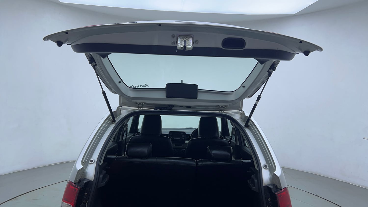 Used 2018 Maruti Suzuki Ignis Delta 1.2 AMT Petrol Automatic interior DICKY DOOR OPEN VIEW