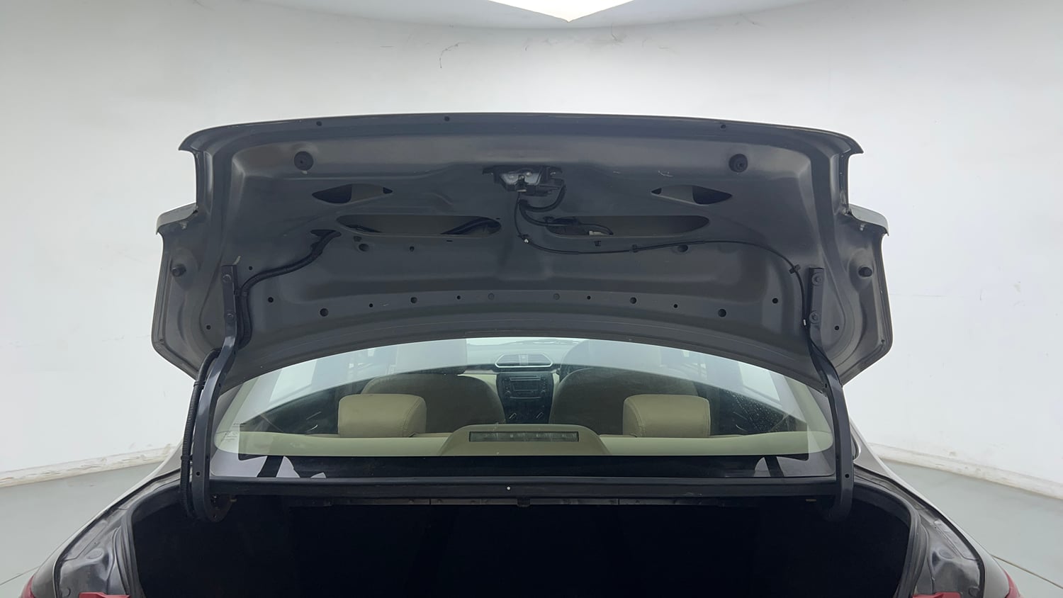 Used 2019 Maruti Suzuki Dzire VXi Petrol Manual interior DICKY DOOR OPEN VIEW