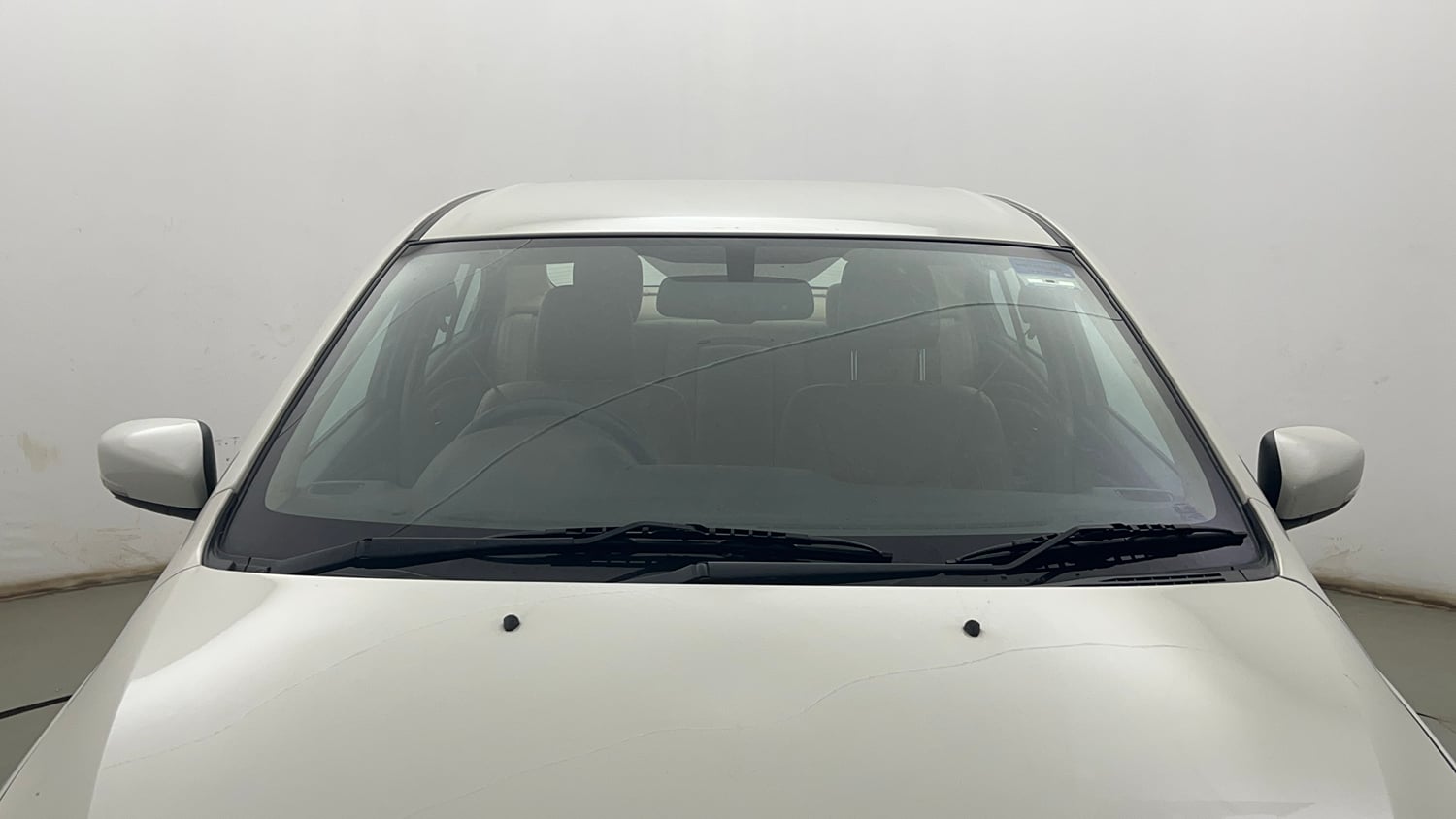 Used 2022 Maruti Suzuki Ciaz Alpha 1.5 Petrol Manual exterior FRONT WINDSHIELD VIEW