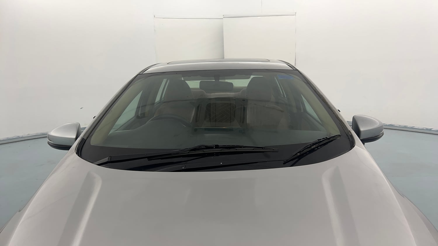 Used 2014 Honda City VX Petrol Manual exterior FRONT WINDSHIELD VIEW