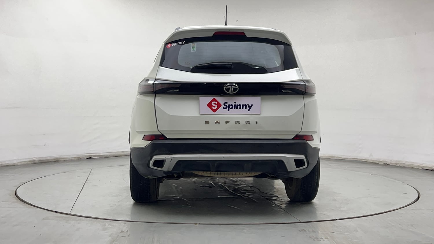 Used 2022 Tata Safari XTA Plus Diesel Automatic exterior BACK VIEW