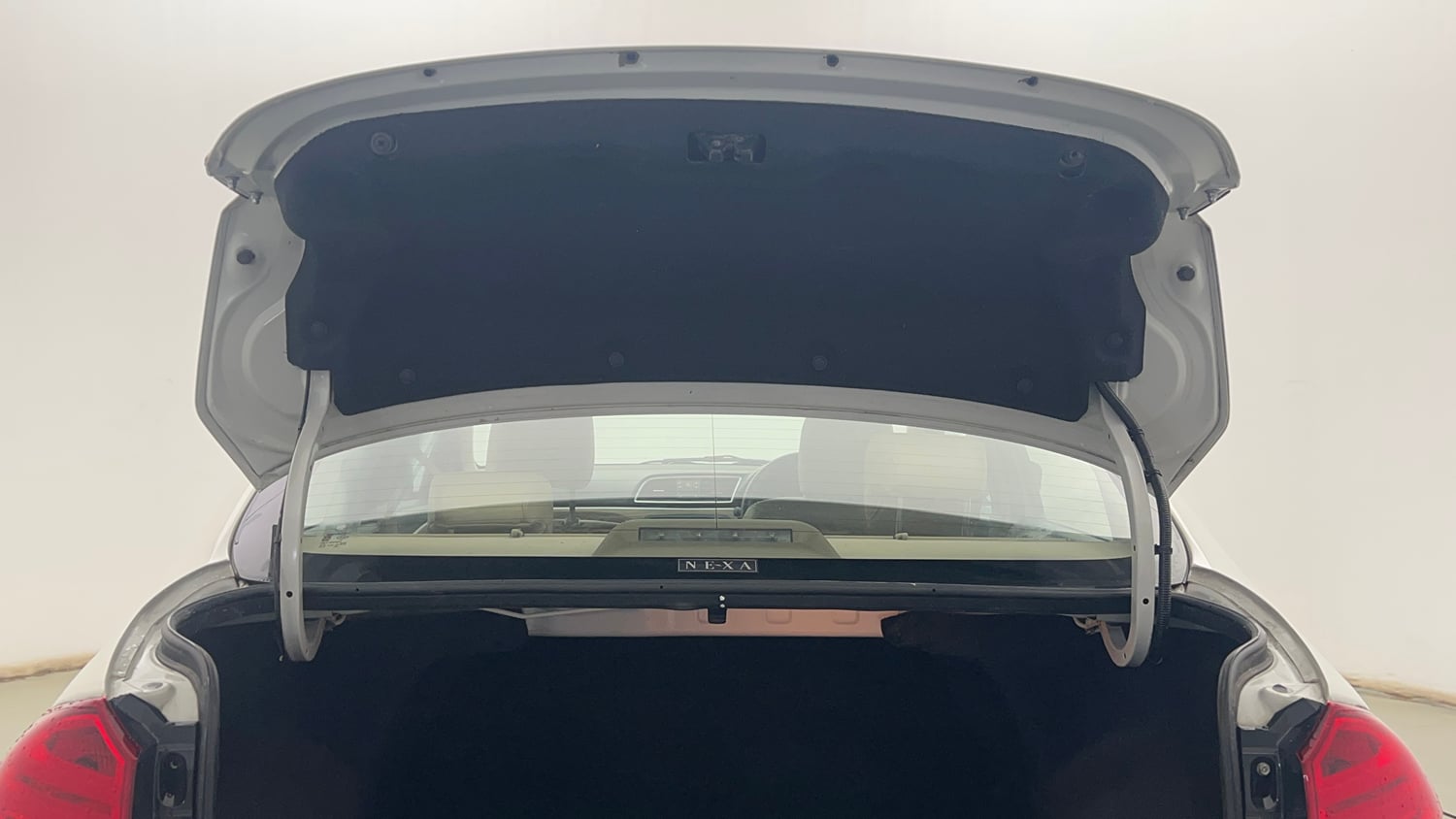 Used 2022 Maruti Suzuki Ciaz Alpha 1.5 Petrol Manual interior DICKY DOOR OPEN VIEW