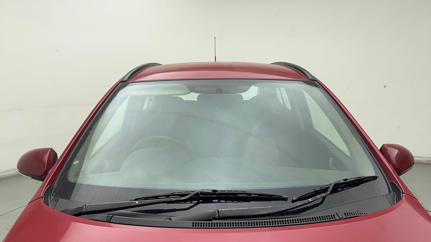 Used 2017 Hyundai Grand i10 Sportz (O) AT 1.2 Kappa VTVT Petrol Automatic exterior FRONT WINDSHIELD VIEW