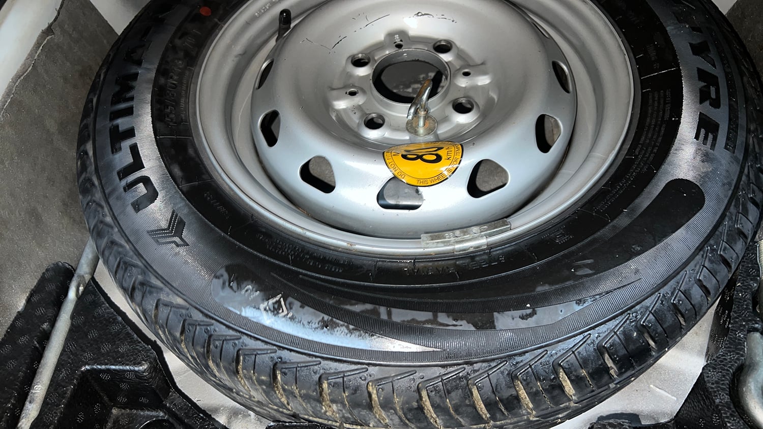 Used 2024 Tata Tigor XZ Plus CNG Cng Manual tyres SPARE TYRE VIEW