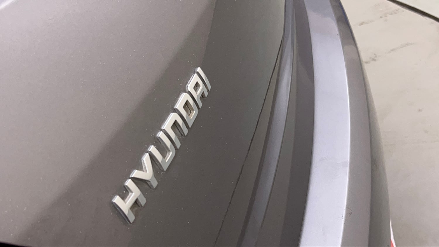 Used 2013 Hyundai i20 Magna (O) 1.2 Petrol Manual dents MINOR SCRATCH