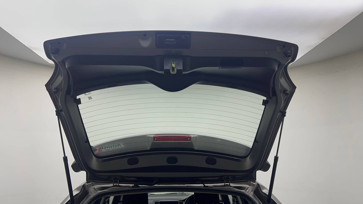 Used 2021 Maruti Suzuki Baleno Zeta Petrol Manual interior DICKY DOOR OPEN VIEW
