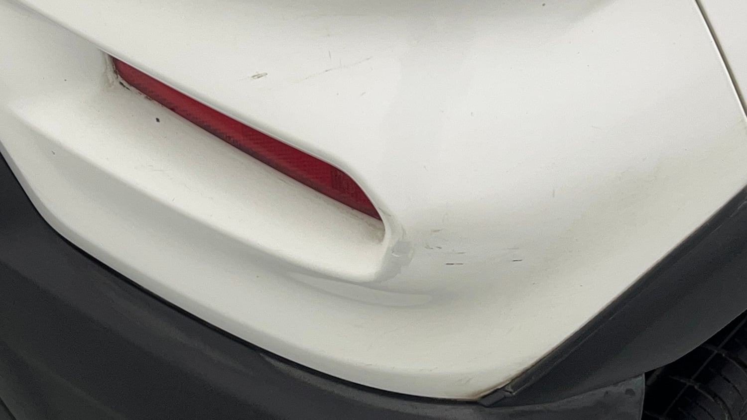 Used 2023 Maruti Suzuki S-Presso VXi Plus (O) AMT Petrol Automatic dents MINOR SCRATCH