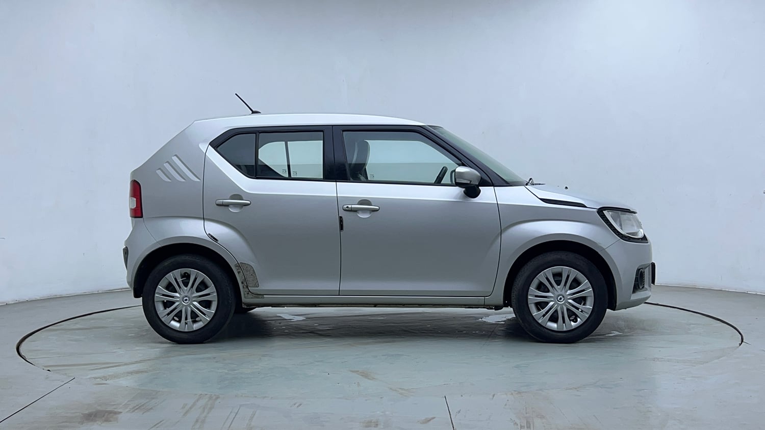 Used 2018 Maruti Suzuki Ignis Delta 1.2 AMT Petrol Automatic exterior RIGHT SIDE VIEW