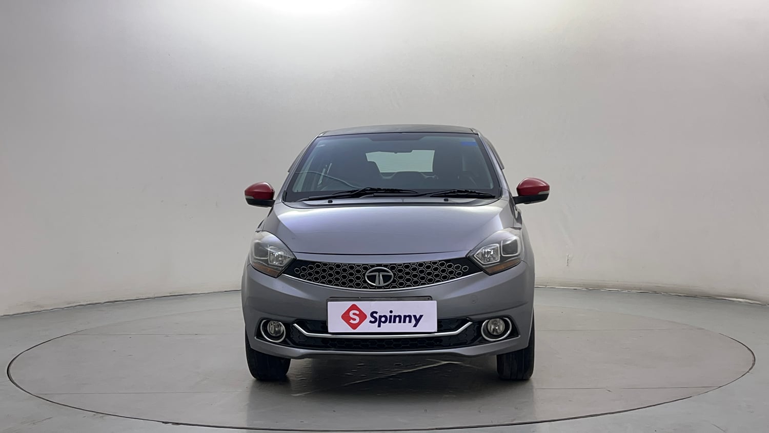 Used 2019 Tata Tigor Revotron XZ+ Petrol Manual exterior FRONT VIEW