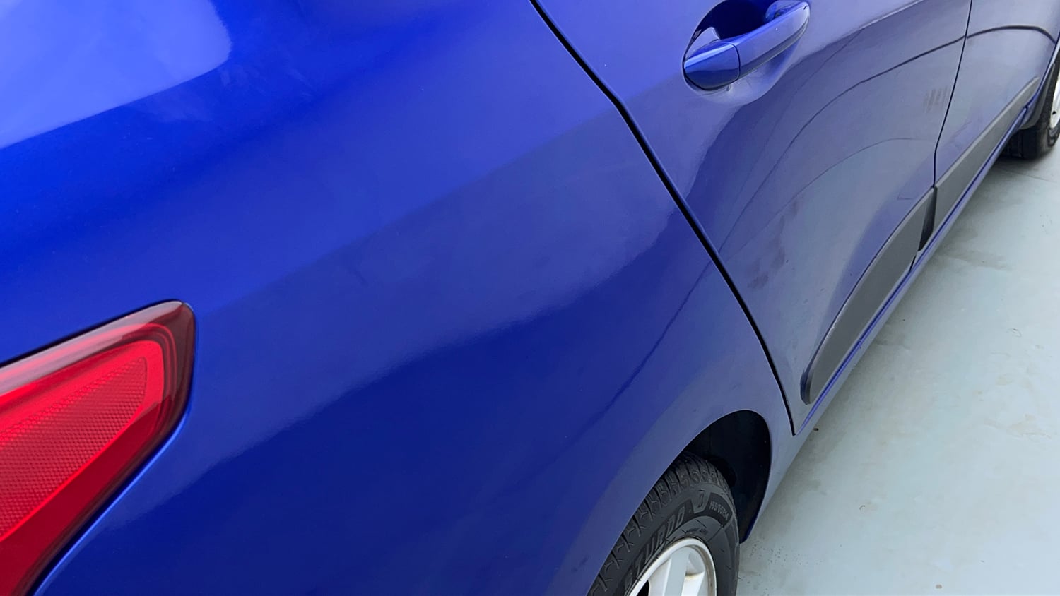 Used 2015 Hyundai Xcent S 1.2 (O) Petrol Manual dents MINOR SCRATCH