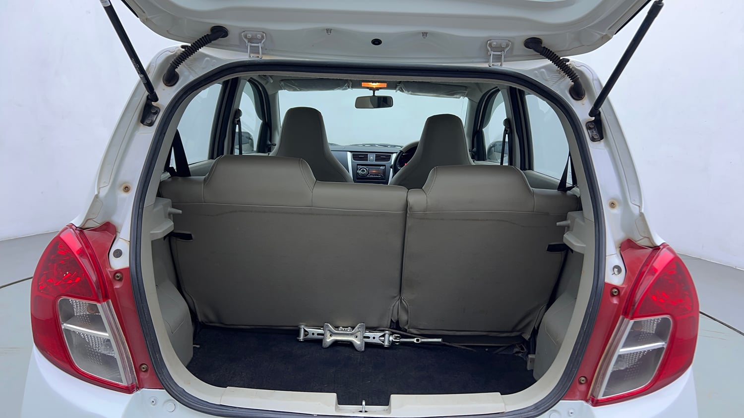 Used 2014 Maruti Suzuki Celerio VXi Petrol Manual interior DICKY INSIDE VIEW