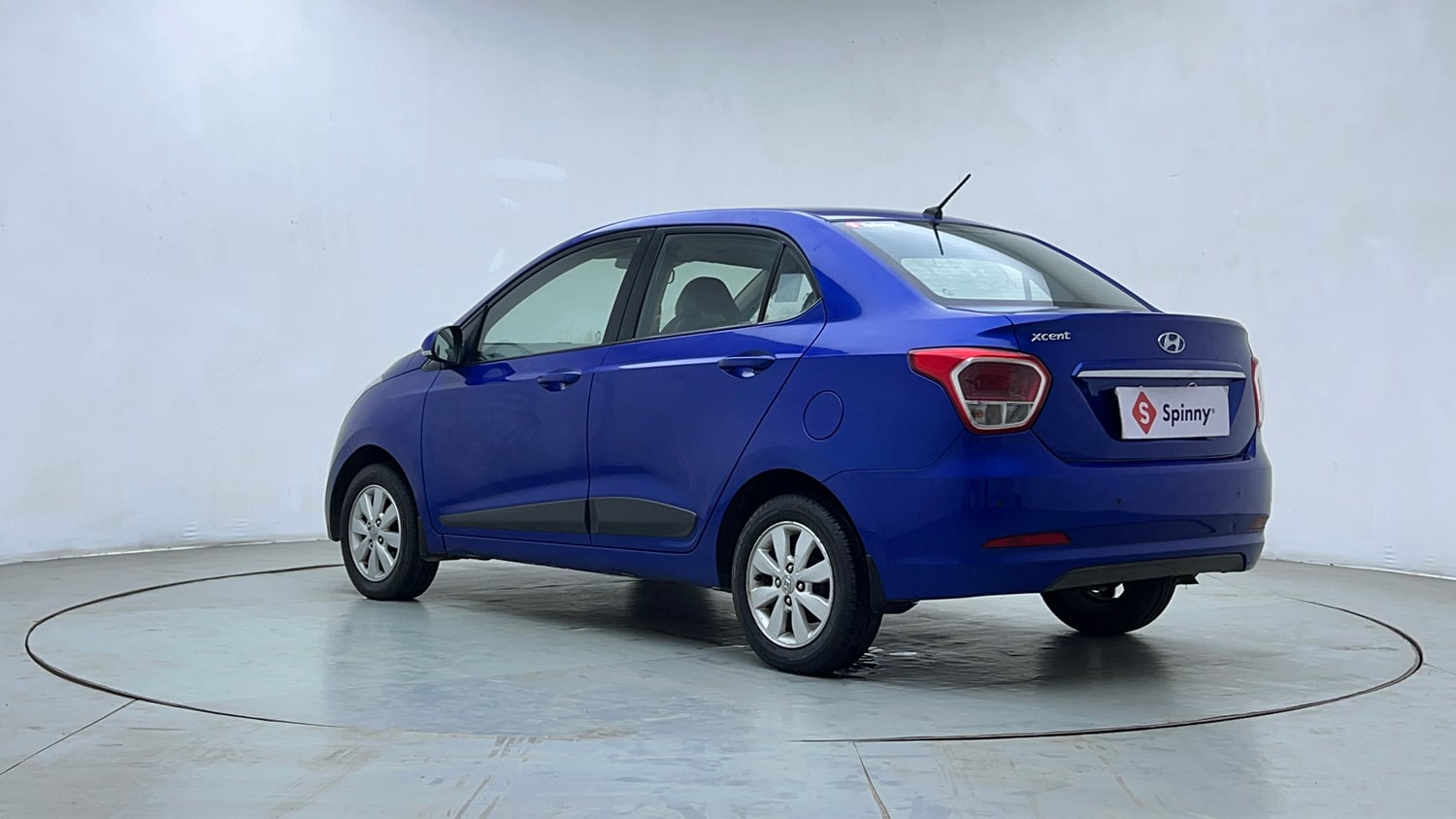 Used 2015 Hyundai Xcent S 1.2 (O) Petrol Manual exterior LEFT REAR CORNER VIEW