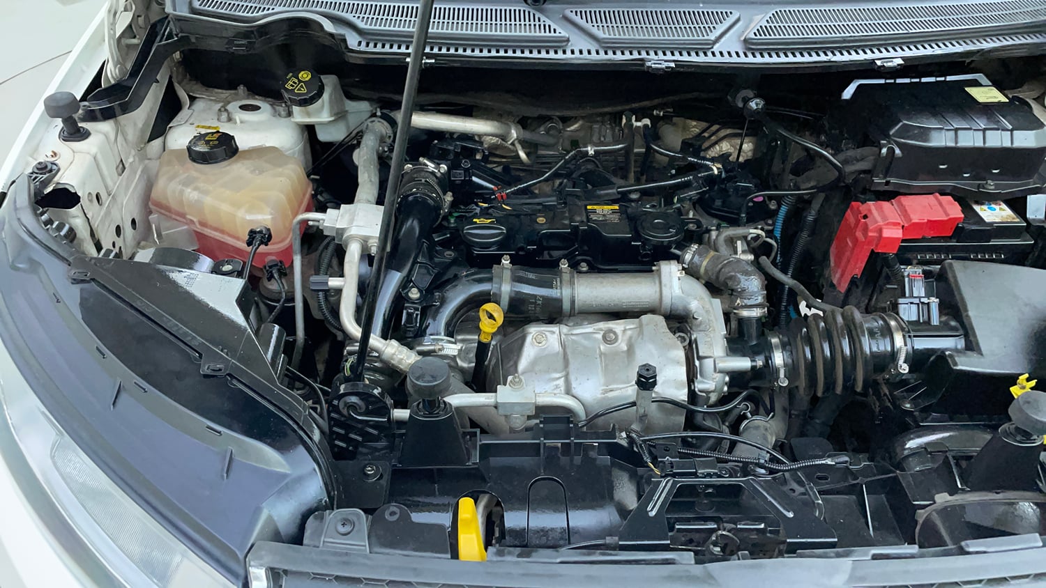 Used 2017 Ford EcoSport Titanium 1.5L TDCi Diesel Manual engine ENGINE RIGHT SIDE VIEW