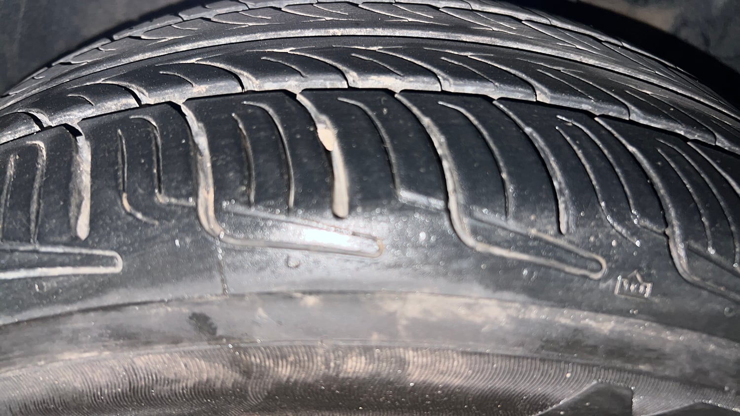 Used 2019 Tata Tigor Revotron XZ+ Petrol Manual tyres RIGHT FRONT TYRE TREAD VIEW
