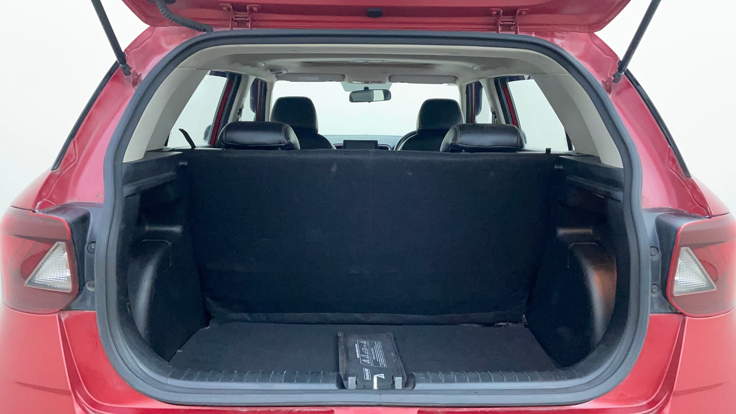 Used 2019 hyundai Venue SX 1.0 Turbo Petrol Petrol Manual interior DICKY INSIDE VIEW