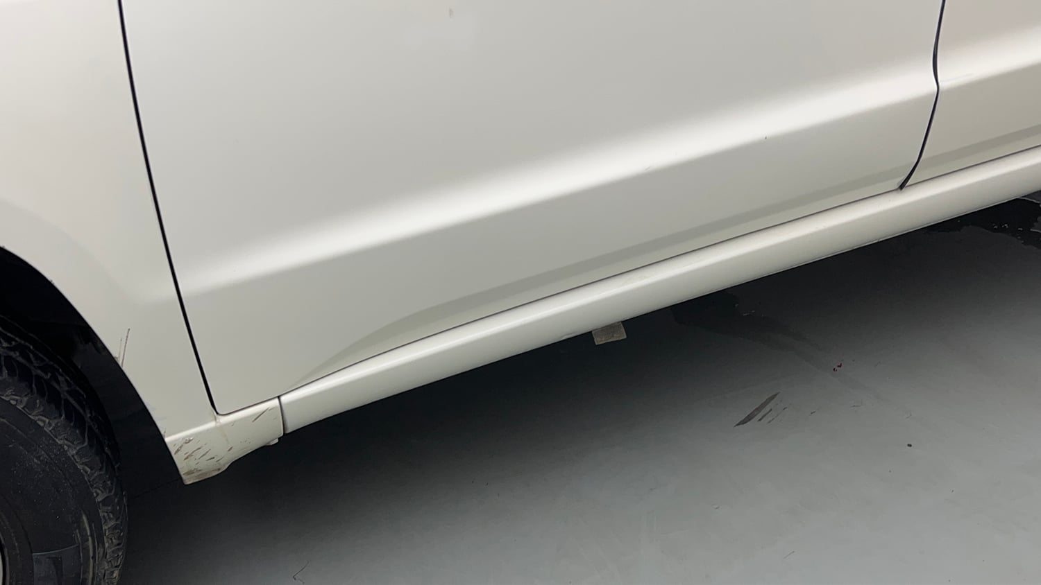 Used 2019 Mahindra TUV300 T4 Plus Diesel Manual dents MINOR DENT