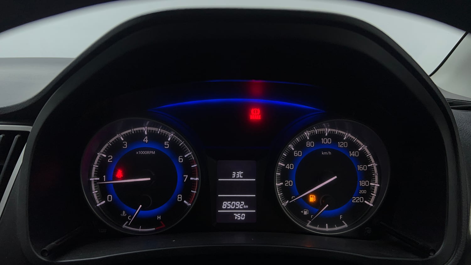 Used 2016 Maruti Suzuki Baleno Delta 1.2 Petrol Manual interior CLUSTERMETER VIEW