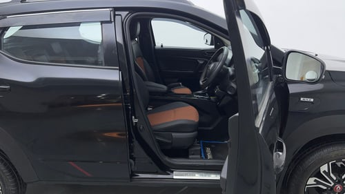 Used 2025 Renault Kiger RXZ Turbo CVT Petrol Automatic interior RIGHT SIDE FRONT DOOR CABIN VIEW