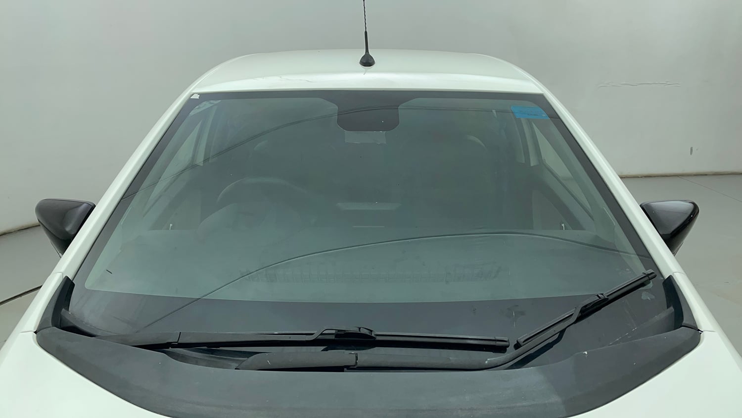 Used 2023 Tata Altroz XZA Petrol Petrol Automatic exterior FRONT WINDSHIELD VIEW