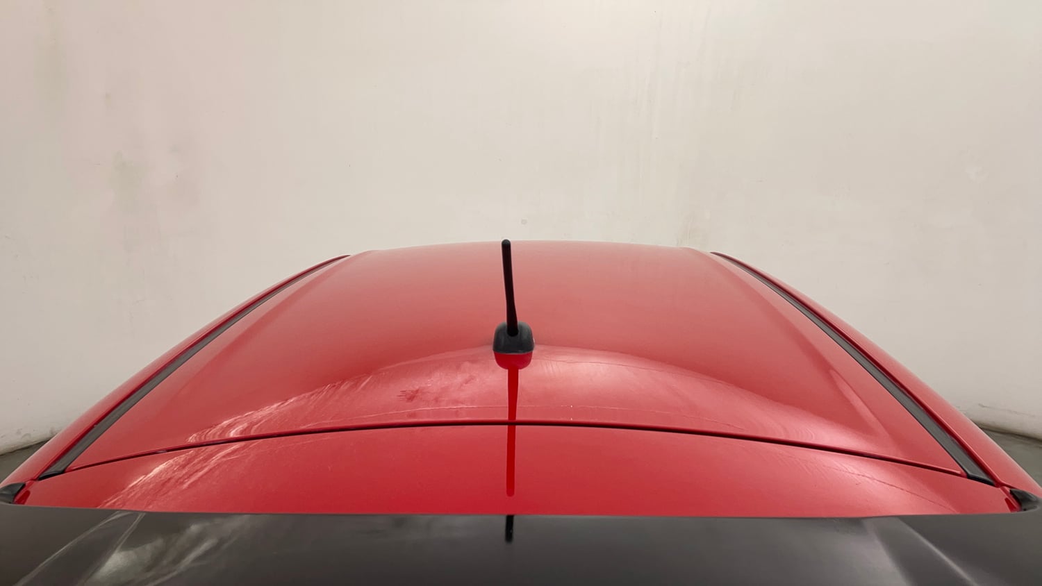 Used 2022 Maruti Suzuki Swift VXi AMT Petrol Automatic exterior EXTERIOR ROOF VIEW