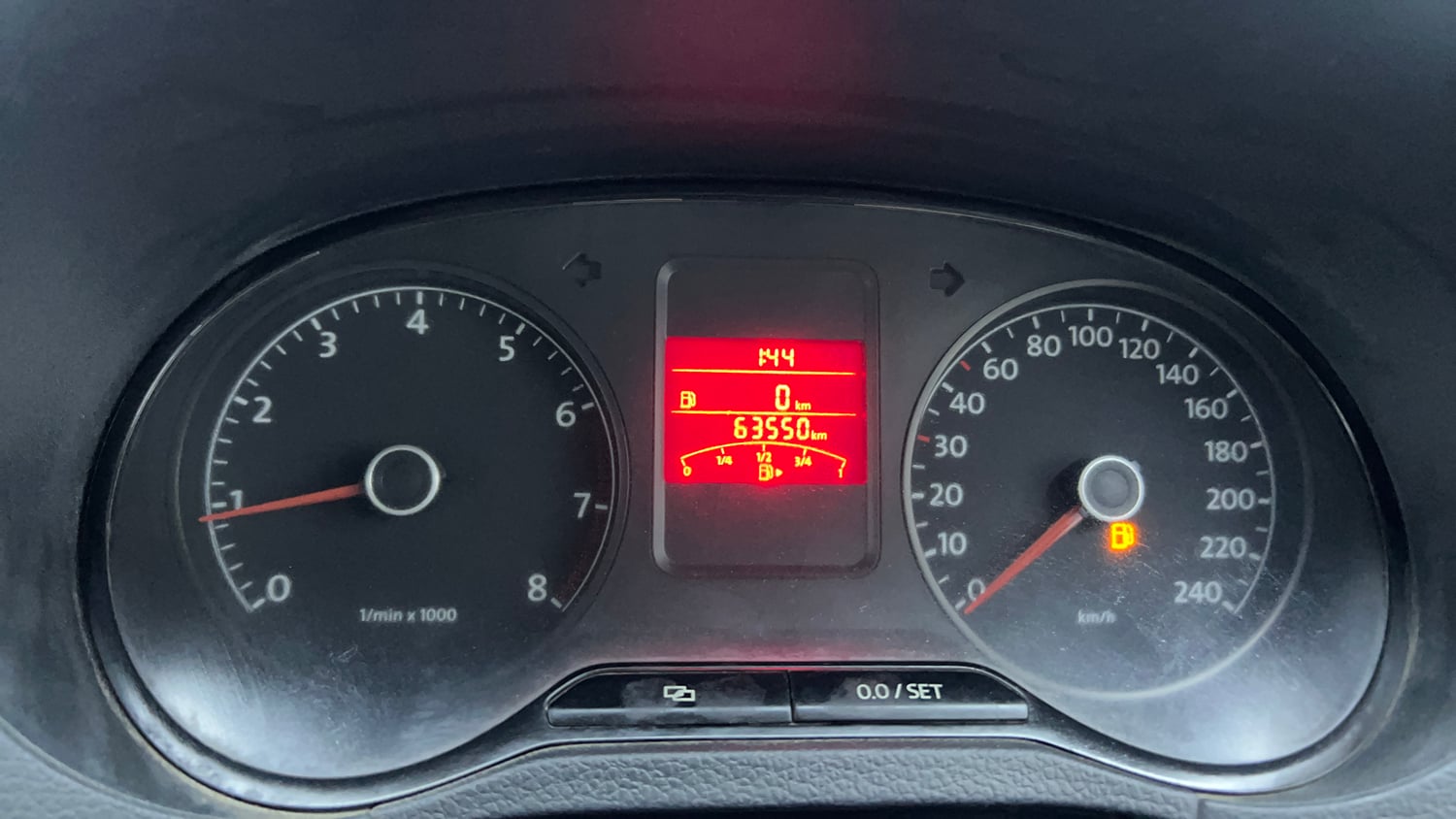 Used 2013 Volkswagen Polo Highline1.2L (P) Petrol Manual interior CLUSTERMETER VIEW
