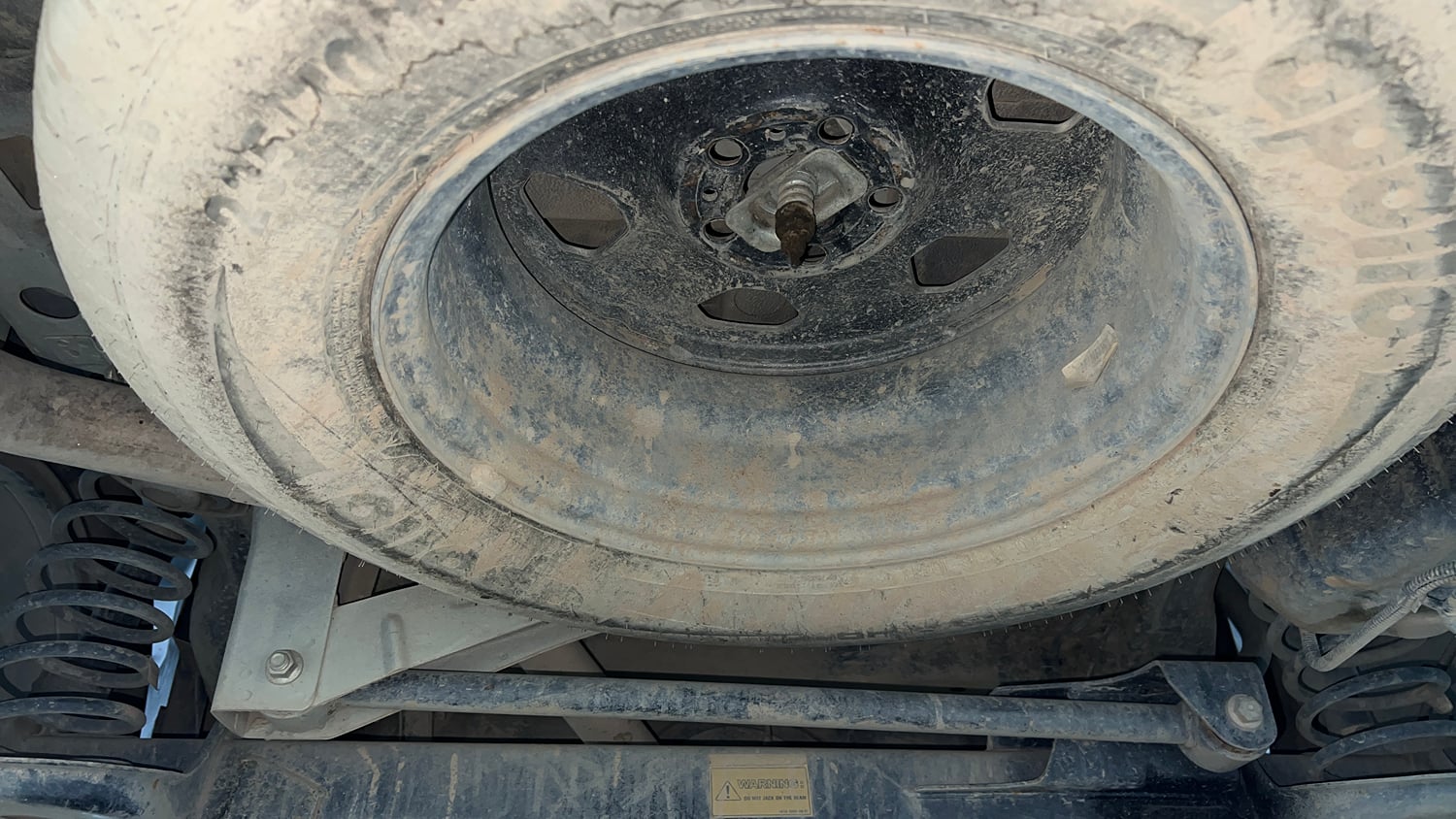 Used 2022 Tata Safari XTA Plus Diesel Automatic tyres SPARE TYRE VIEW