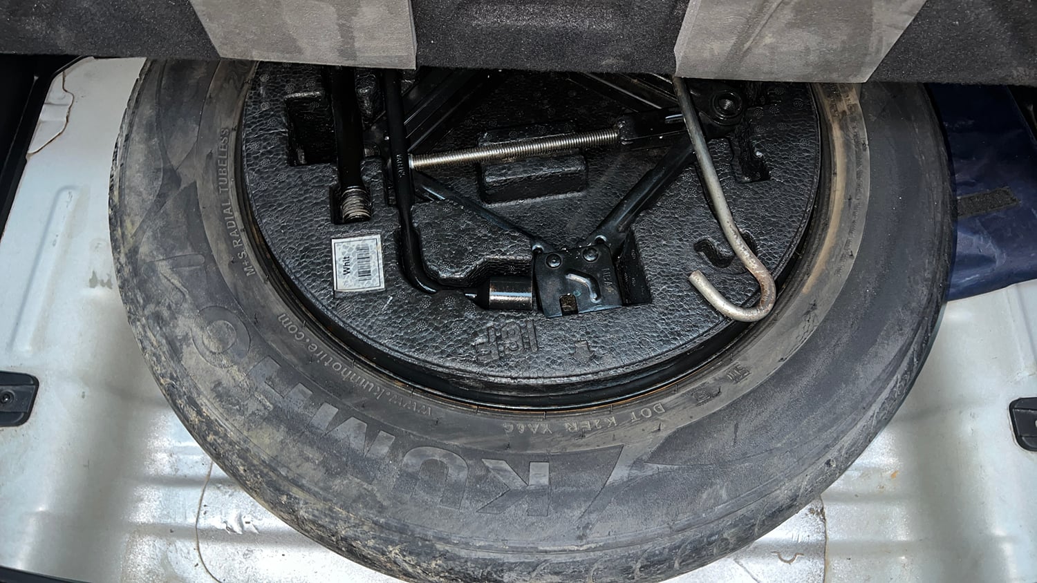 Used 2018 Hyundai Creta E Plus 1.6 Petrol Petrol Manual tyres SPARE TYRE VIEW