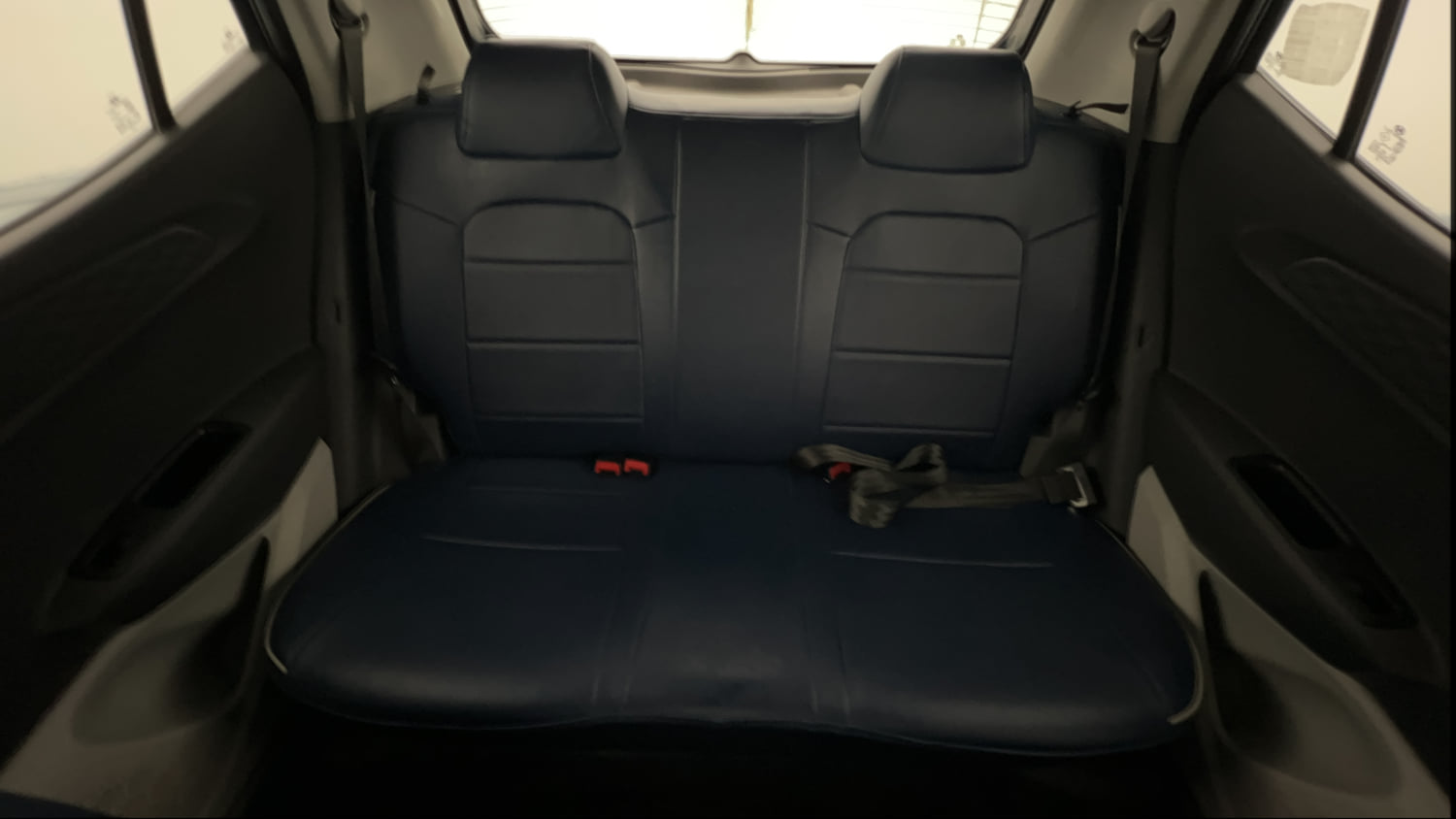 Used 2021 Hyundai Grand i10 Nios Sportz AMT 1.2 Kappa VTVT Petrol Automatic interior REAR SEAT CONDITION VIEW
