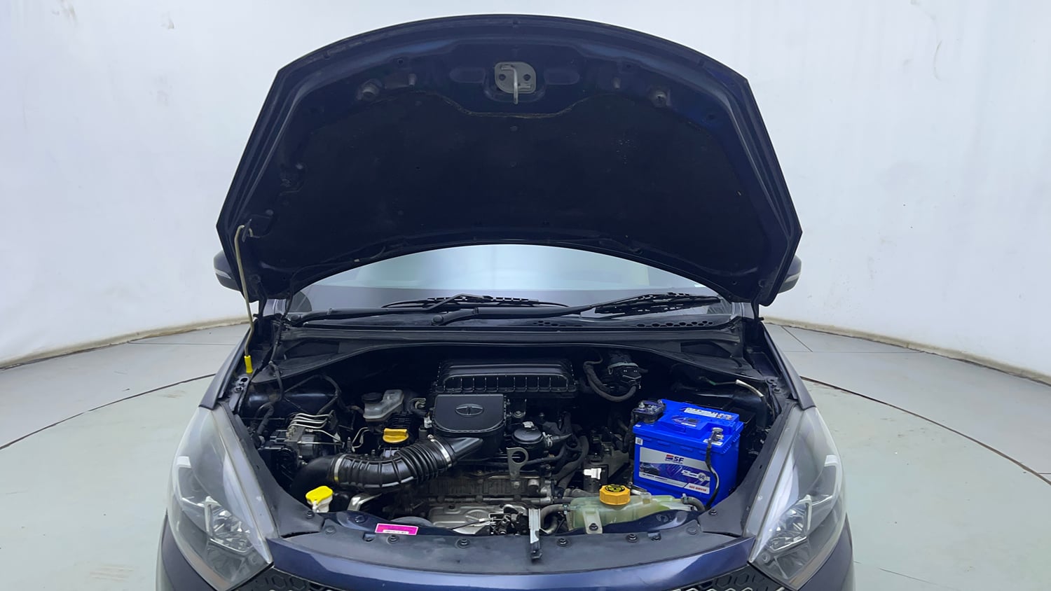 Used 2019 Tata Tigor Revotron XZA Petrol Automatic engine ENGINE & BONNET OPEN FRONT VIEW