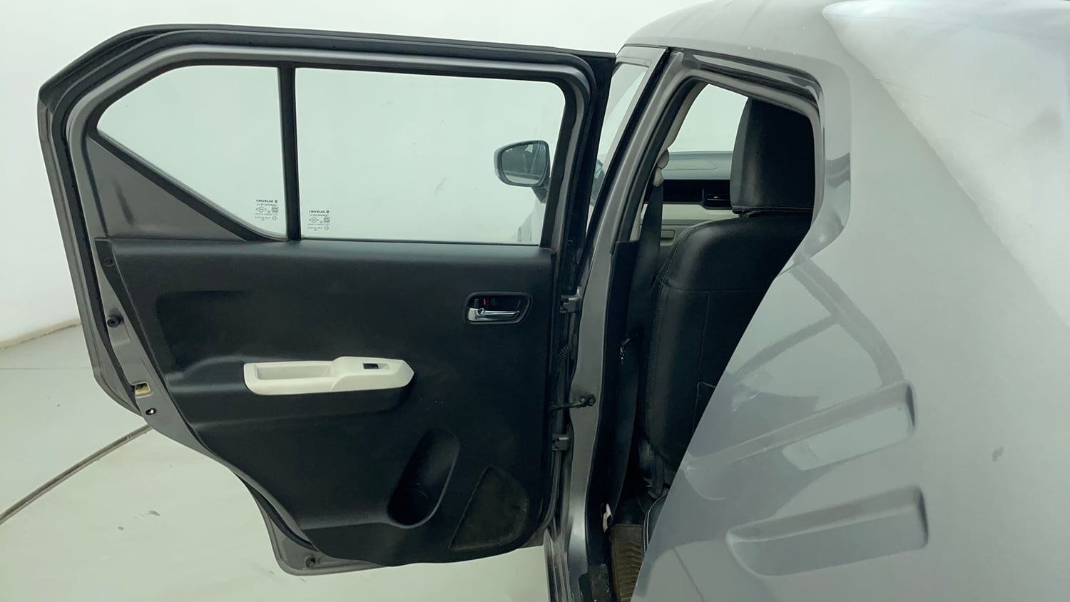 Used 2017 Maruti Suzuki Ignis Zeta 1.2 MT Petrol Manual interior LEFT REAR DOOR OPEN VIEW