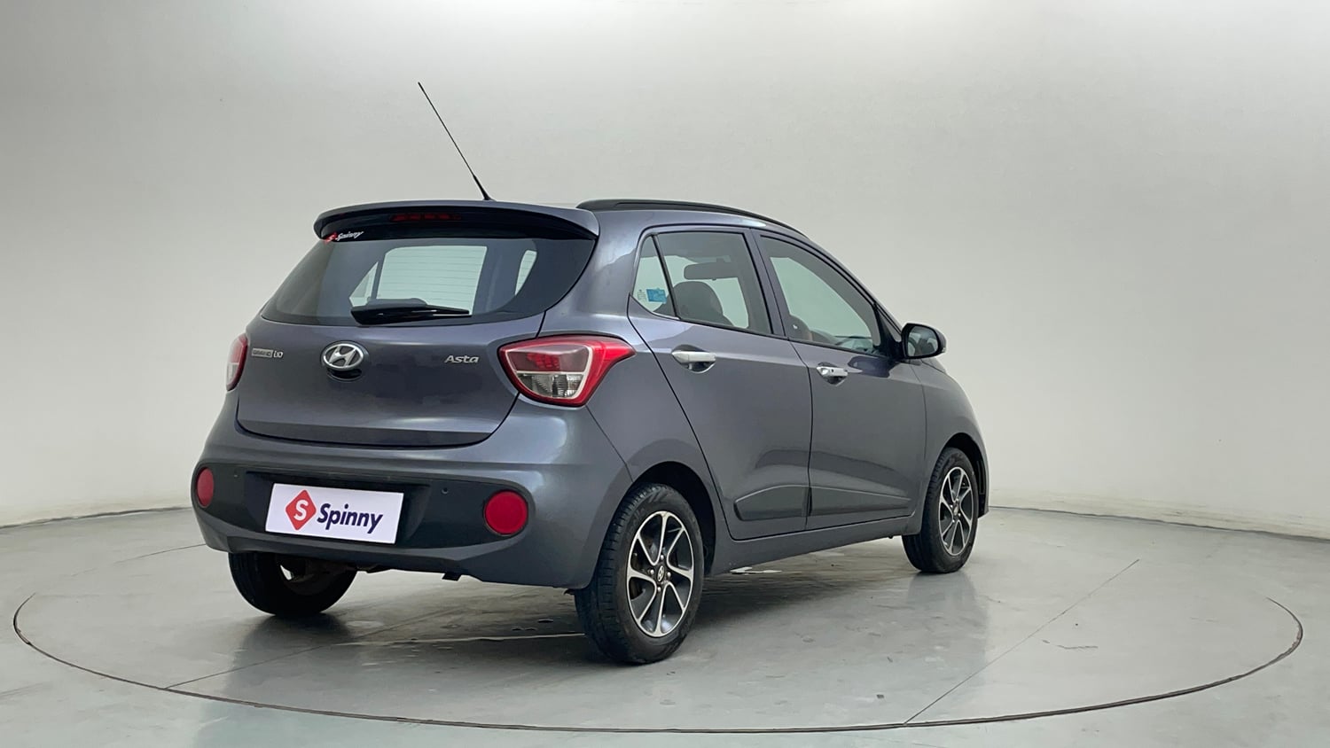 Used 2019 Hyundai Grand i10 Asta 1.2 Kappa VTVT Petrol Manual exterior RIGHT REAR CORNER VIEW