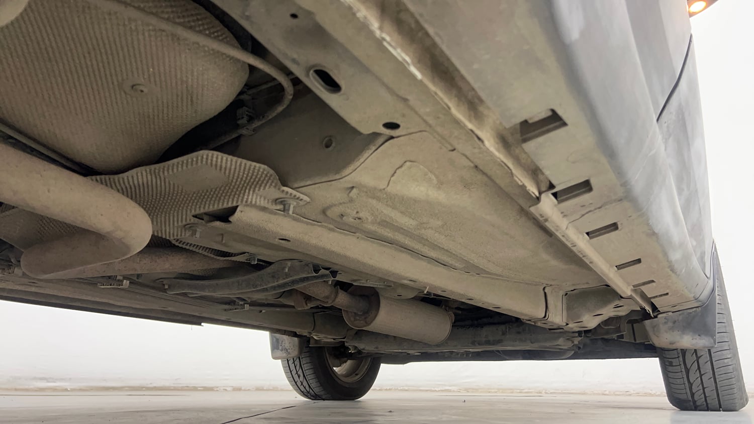 Used 2018 Ford EcoSport Titanium + 1.5L Ti-VCT AT Petrol Automatic extra REAR RIGHT UNDERBODY VIEW