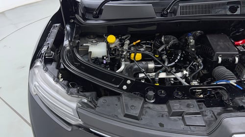 Used 2025 Renault Kiger RXZ Turbo CVT Petrol Automatic engine ENGINE RIGHT SIDE VIEW