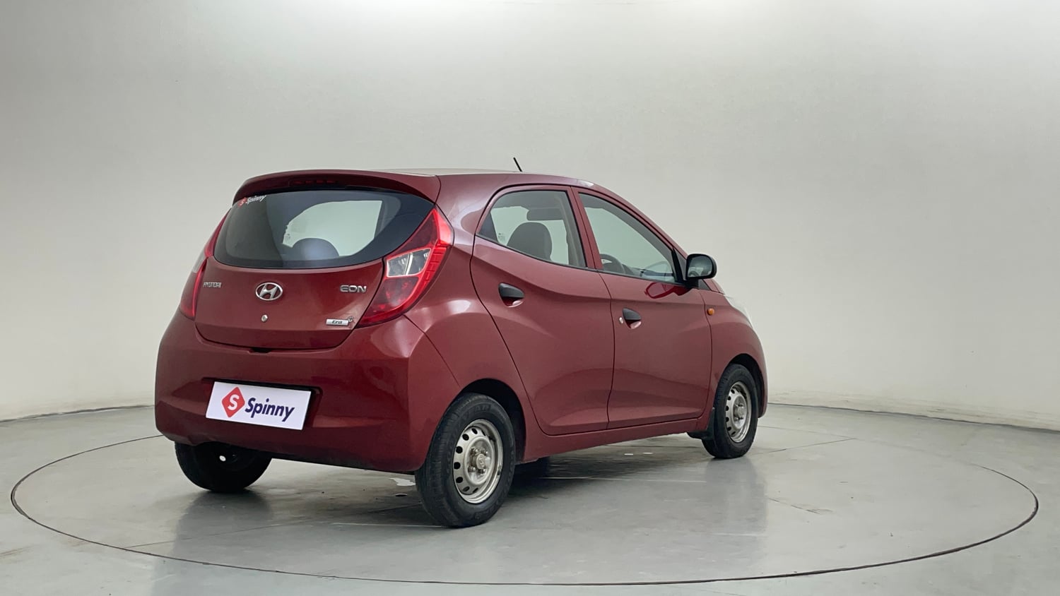 Used 2014 Hyundai Eon Era + Petrol Manual exterior RIGHT REAR CORNER VIEW