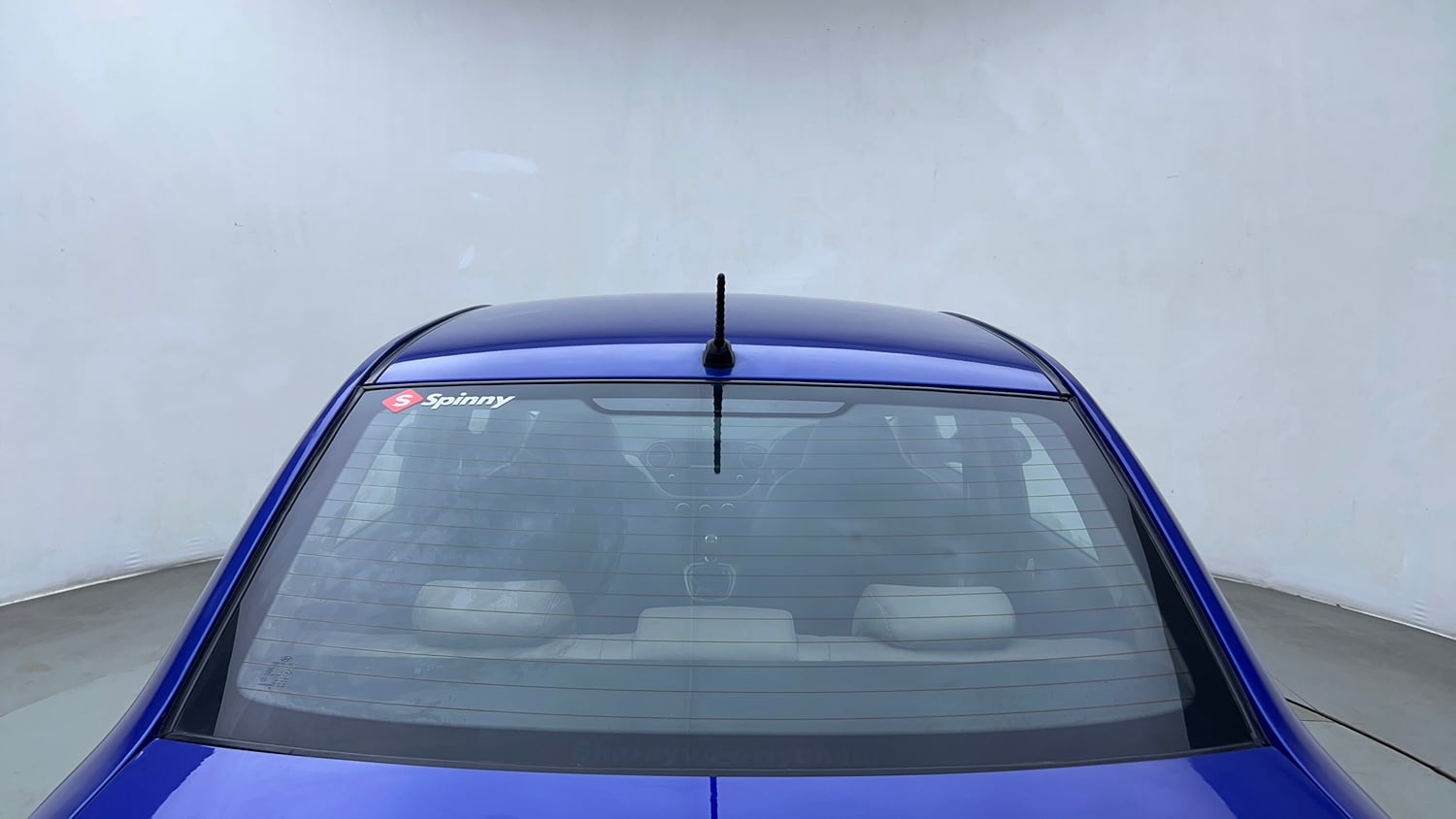 Used 2015 Hyundai Xcent S 1.2 (O) Petrol Manual exterior BACK WINDSHIELD VIEW