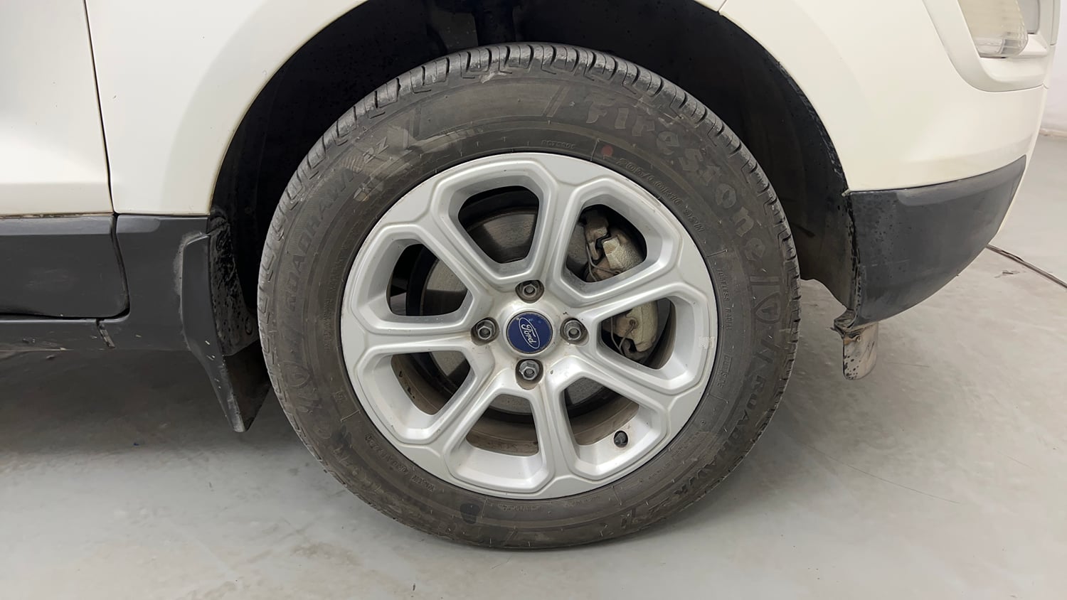 Used 2018 Ford EcoSport Titanium + 1.5L Ti-VCT AT Petrol Automatic tyres RIGHT FRONT TYRE RIM VIEW