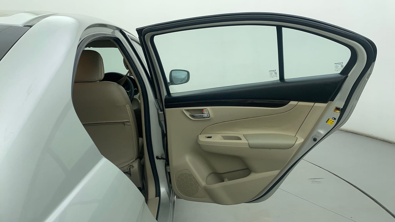 Used 2018 Maruti Suzuki Ciaz Delta 1.4 AT Petrol Automatic interior RIGHT REAR DOOR OPEN VIEW
