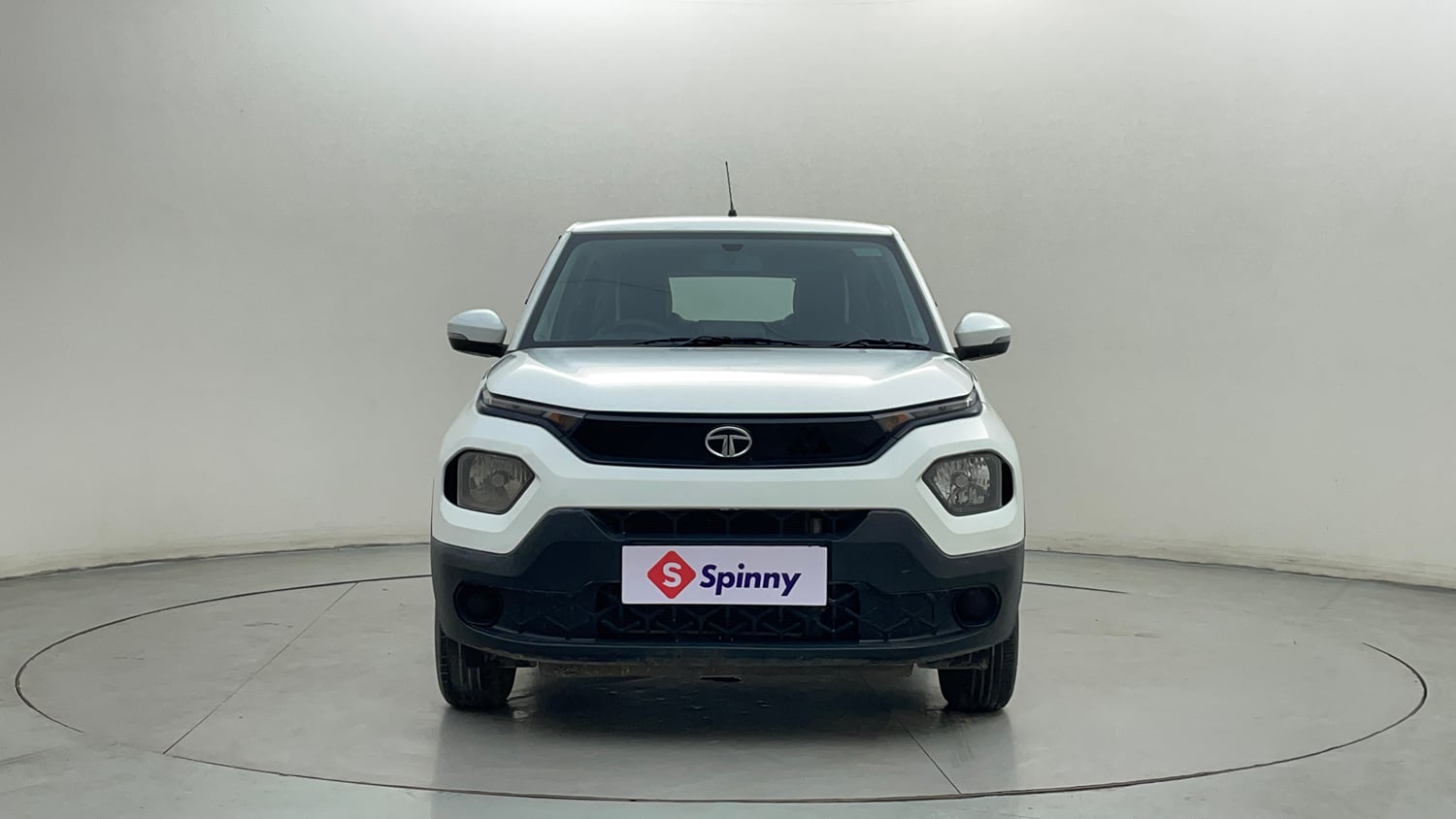Used 2023 Tata Punch Adventure MT Petrol Manual exterior FRONT VIEW