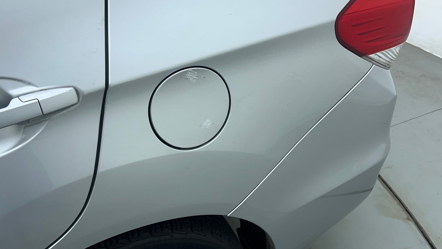 Used 2014 Honda Amaze 1.2 S i-VTEC CNG (Outside Fitted) Cng Manual dents MINOR SCRATCH