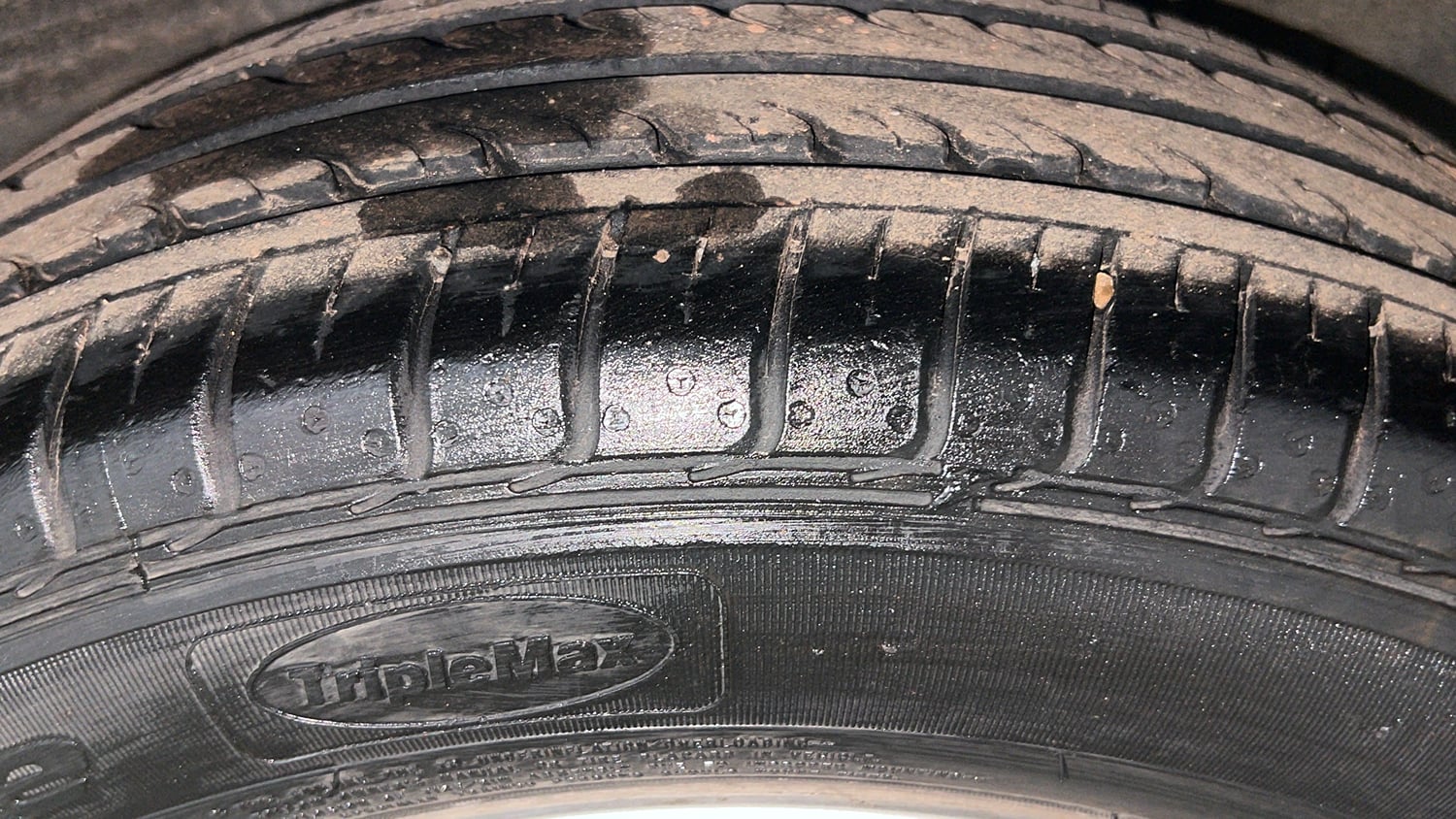 Used 2016 Honda City V Petrol Manual tyres LEFT REAR TYRE TREAD VIEW