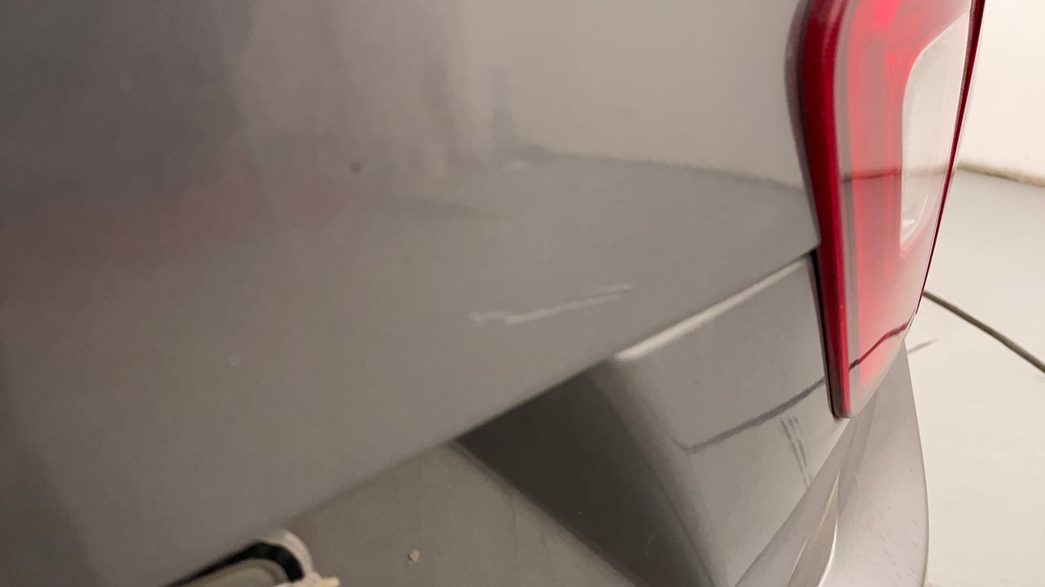 Used 2017 Maruti Suzuki Ignis Zeta 1.2 MT Petrol Manual dents MINOR SCRATCH