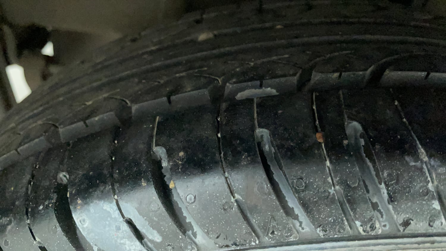 Used 2018 Tata Tiago Revotron XZ Petrol Manual tyres RIGHT REAR TYRE TREAD VIEW