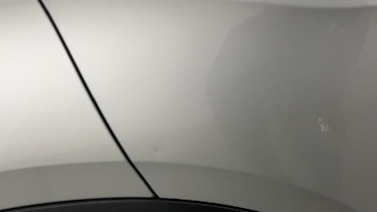 Used 2024 Volkswagen Taigun Topline 1.0 TSI AT Petrol Automatic dents MINOR SCRATCH