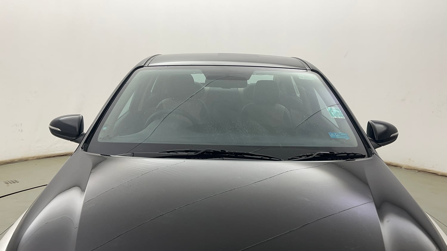 Used 2019 Hyundai Verna SX 1.6 VTVT Petrol Manual exterior FRONT WINDSHIELD VIEW