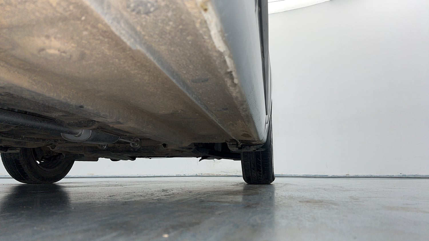 Used 2016 Hyundai Grand i10 Sportz 1.2 Kappa VTVT Petrol Manual extra REAR RIGHT UNDERBODY VIEW