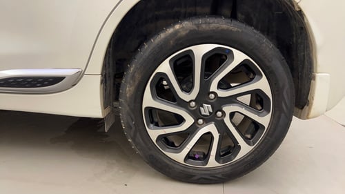 Used 2023 Maruti Suzuki Baleno Alpha AGS Petrol Automatic tyres LEFT REAR TYRE RIM VIEW