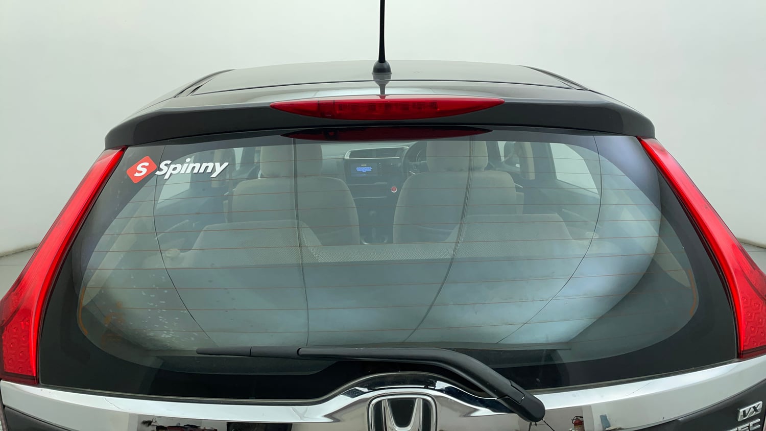 Used 2019 Honda Jazz VX CVT Petrol Petrol Automatic exterior BACK WINDSHIELD VIEW