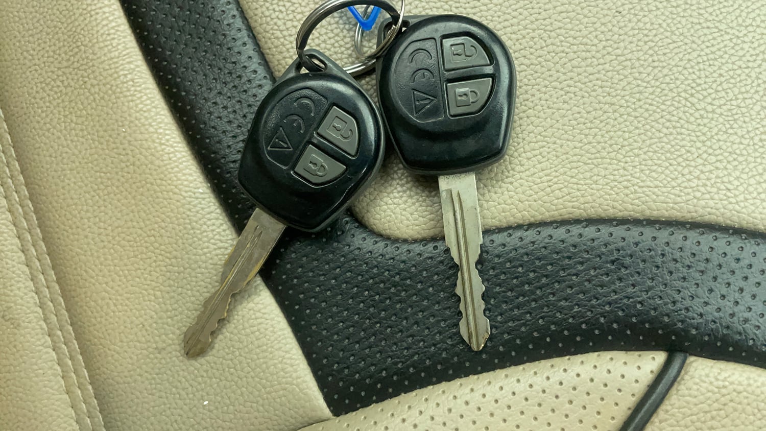 Used 2018 Maruti Suzuki Ciaz Delta 1.4 AT Petrol Automatic extra CAR KEY VIEW