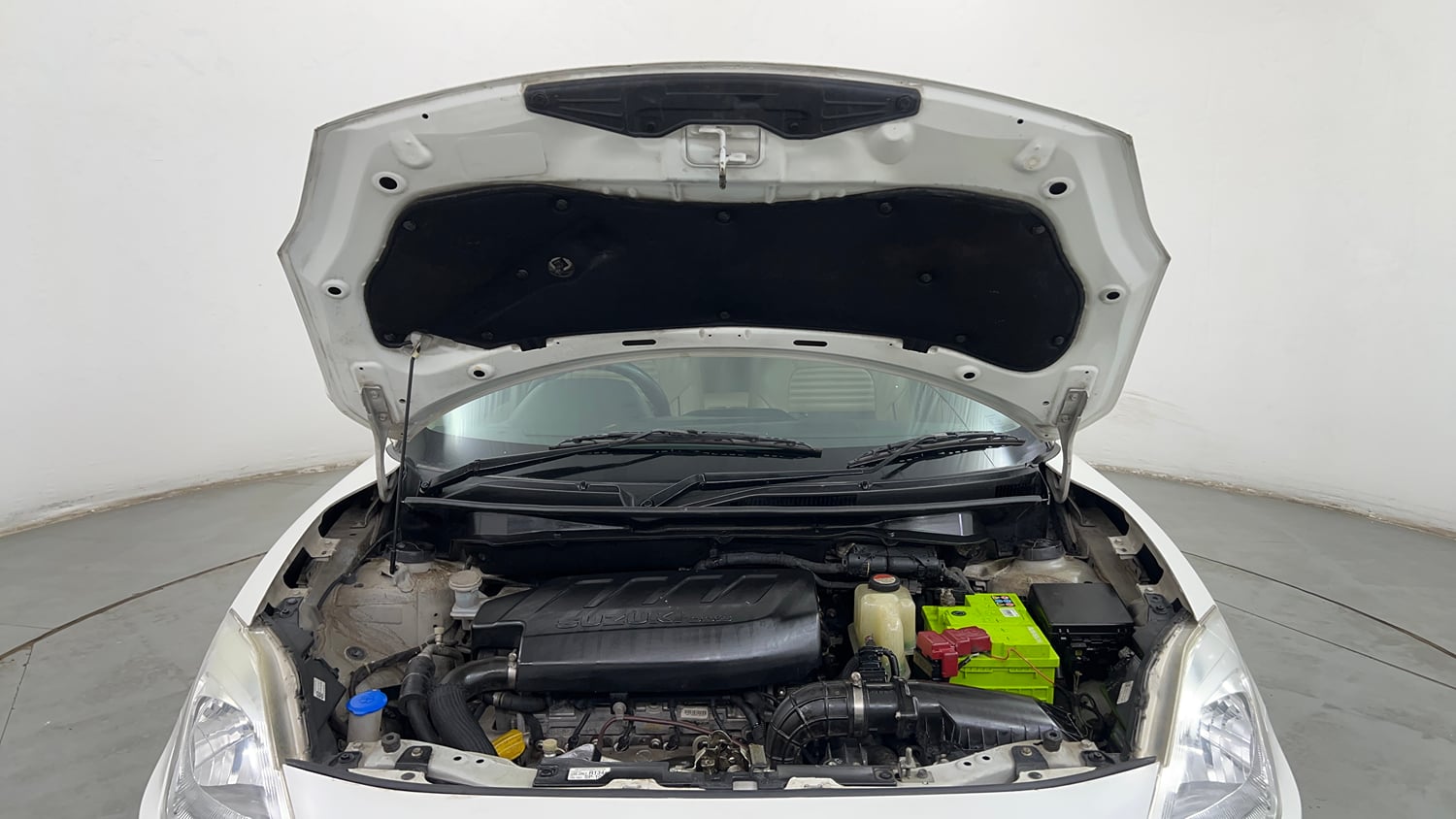 Used 2019 Maruti Suzuki Dzire VDi AMT Diesel Automatic engine ENGINE & BONNET OPEN FRONT VIEW